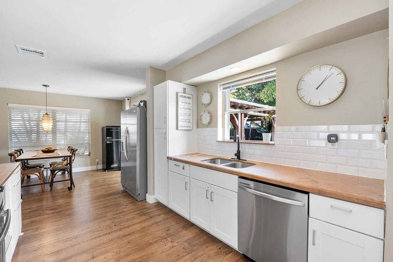 1530 NE 53rd Street, Fort Lauderdale, FL 33334 Photo