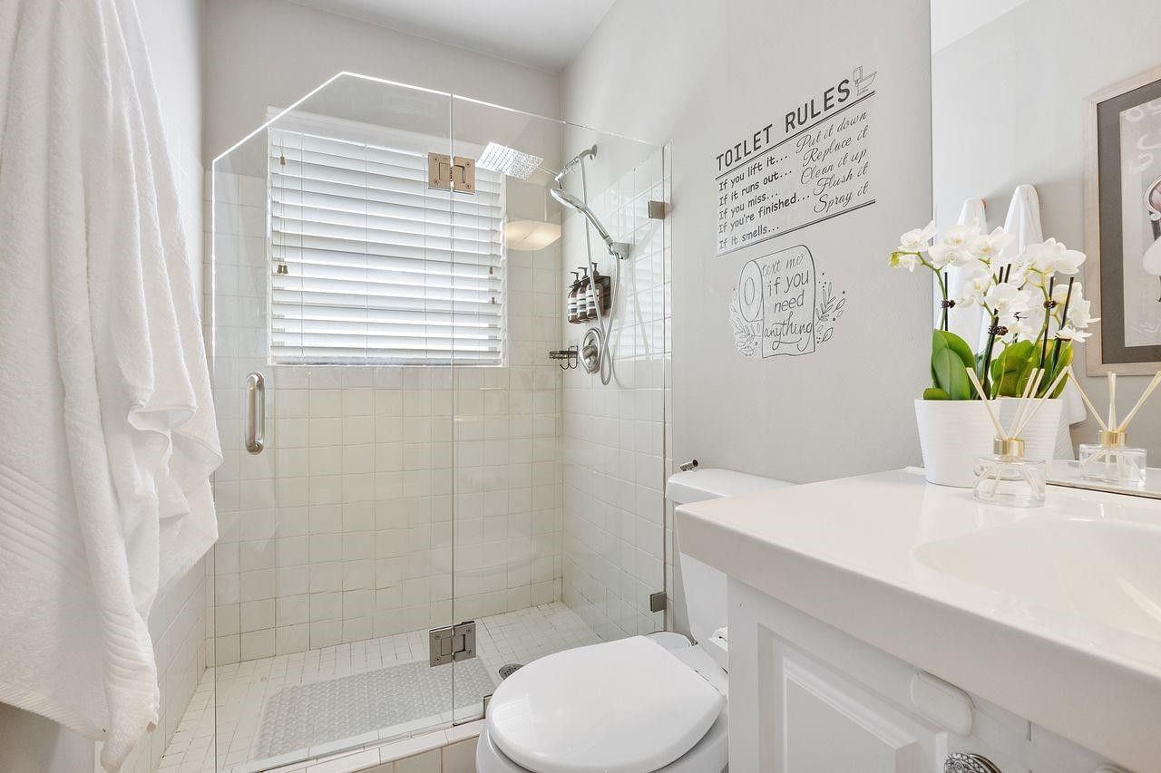 1530 NE 53rd Street, Fort Lauderdale, FL 33334 Photo