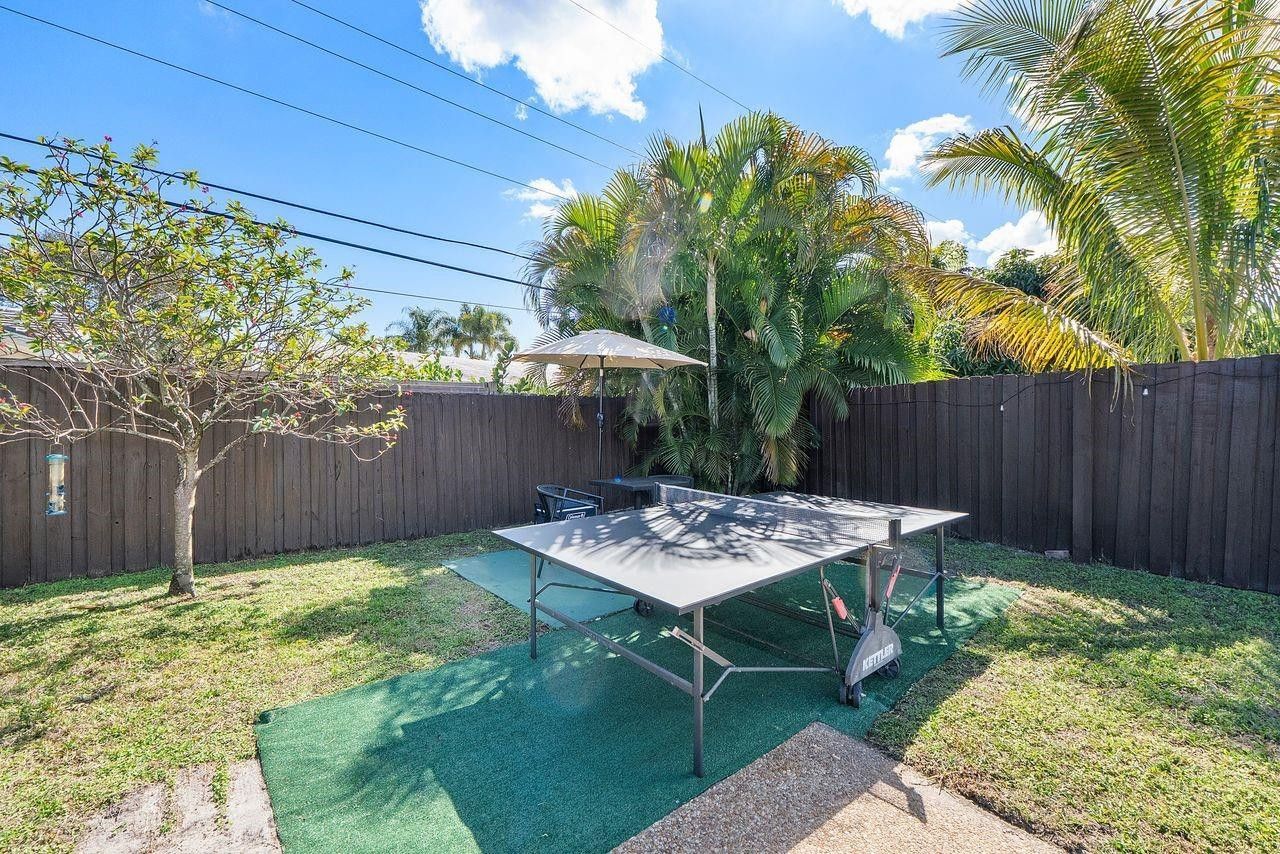 1530 NE 53rd Street, Fort Lauderdale, FL 33334 Photo