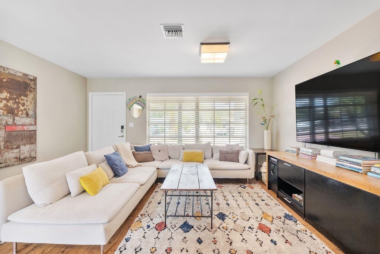 1530 NE 53rd Street, Fort Lauderdale, FL 33334 Photo