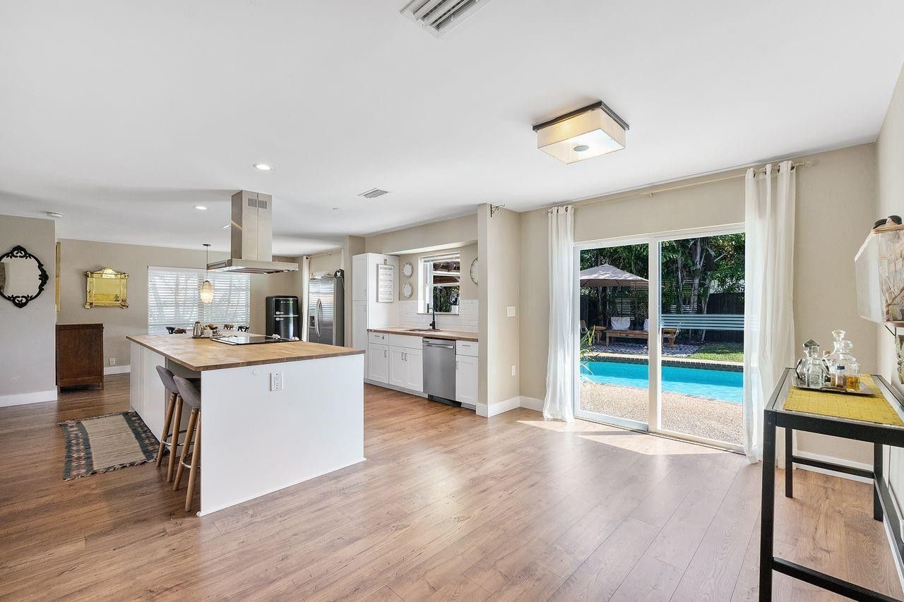 1530 NE 53rd Street, Fort Lauderdale, FL 33334 Photo