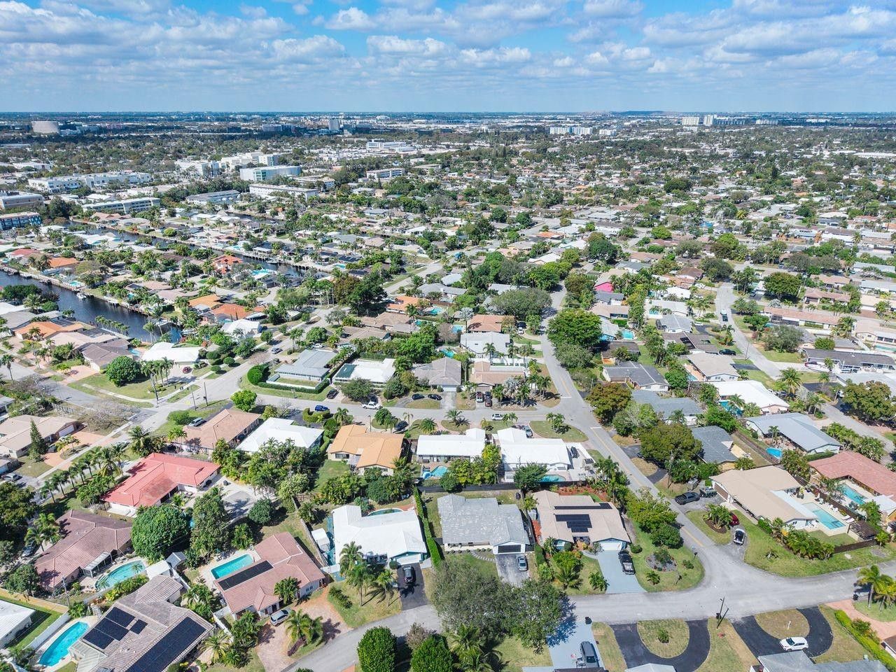 1530 NE 53rd Street, Fort Lauderdale, FL 33334 Photo