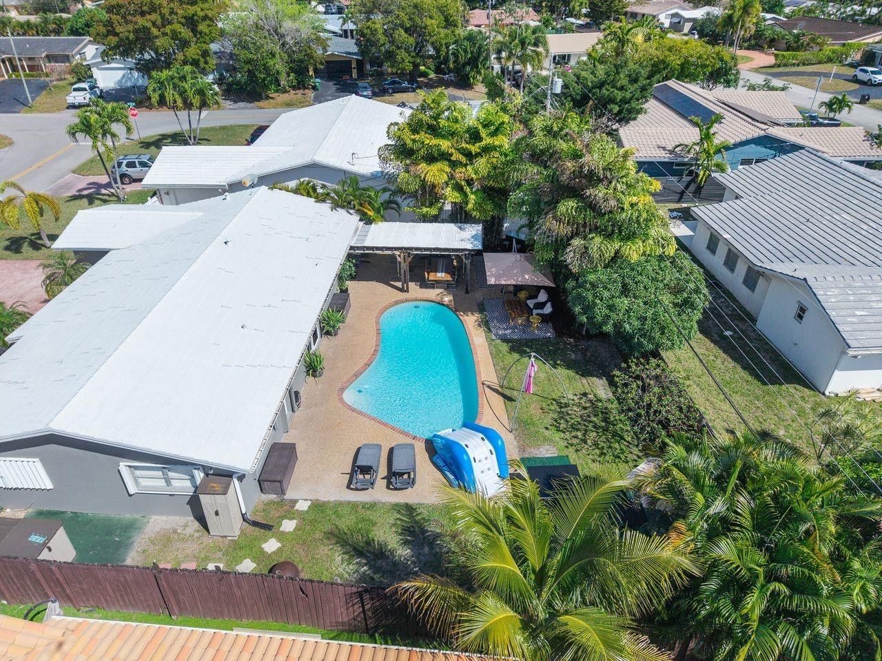 1530 NE 53rd Street, Fort Lauderdale, FL 33334 Photo