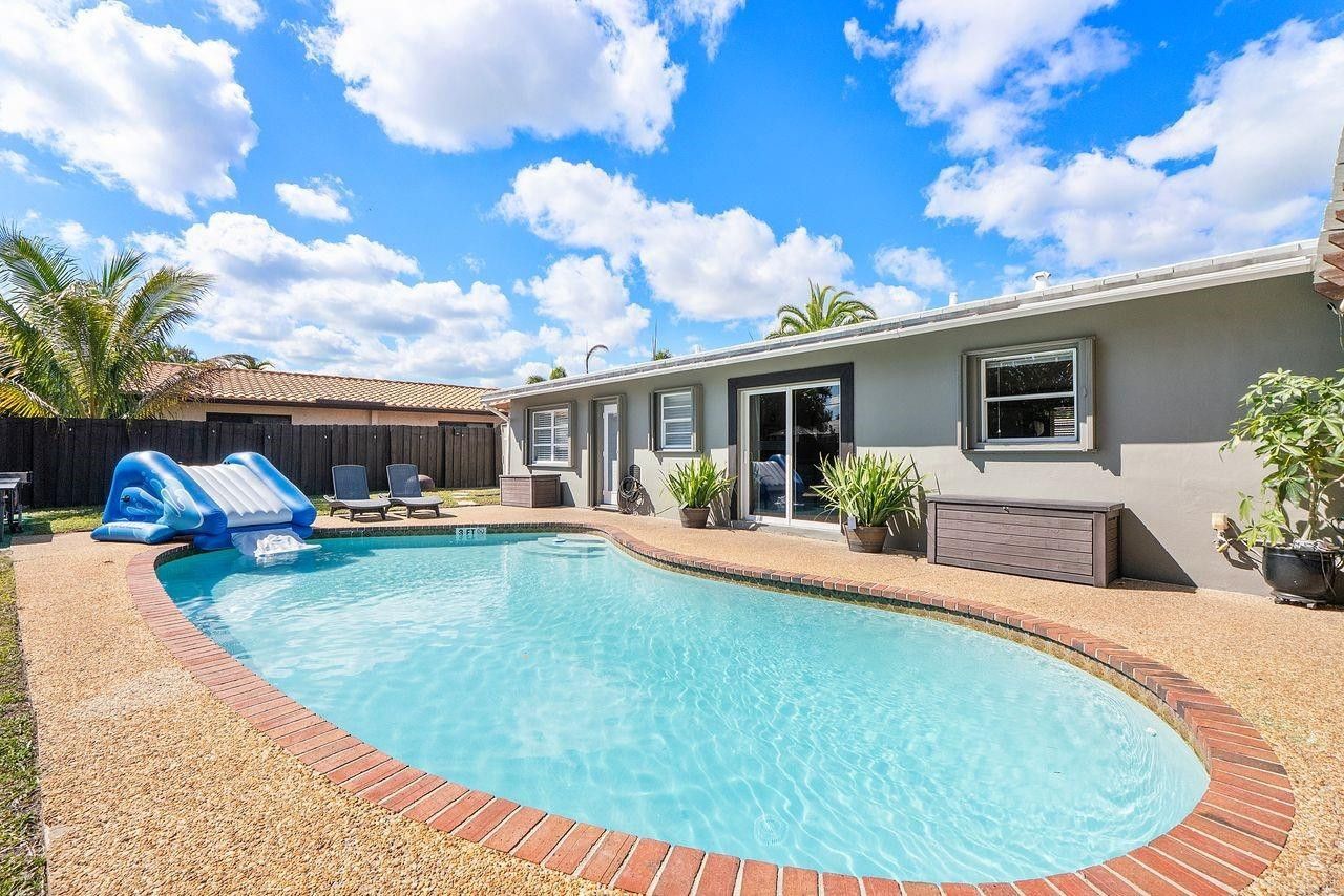 1530 NE 53rd Street, Fort Lauderdale, FL 33334 Photo