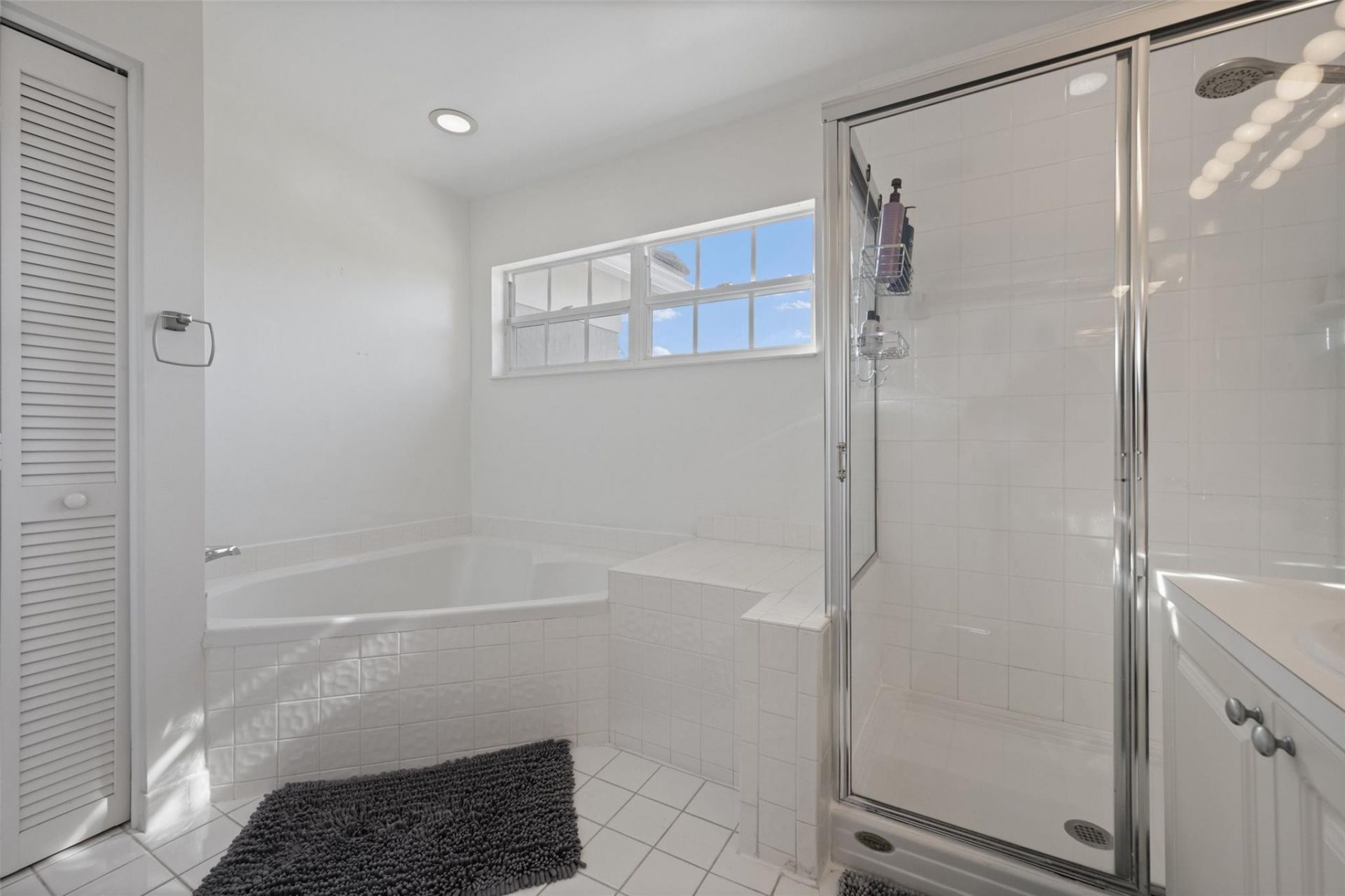 1628 S Club Dr, Wellington, FL 33414 Photo