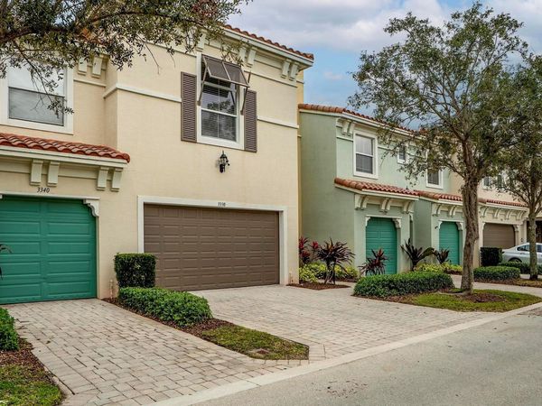 3330 NW 124th Way, Unit 3330, Sunrise, FL 33323