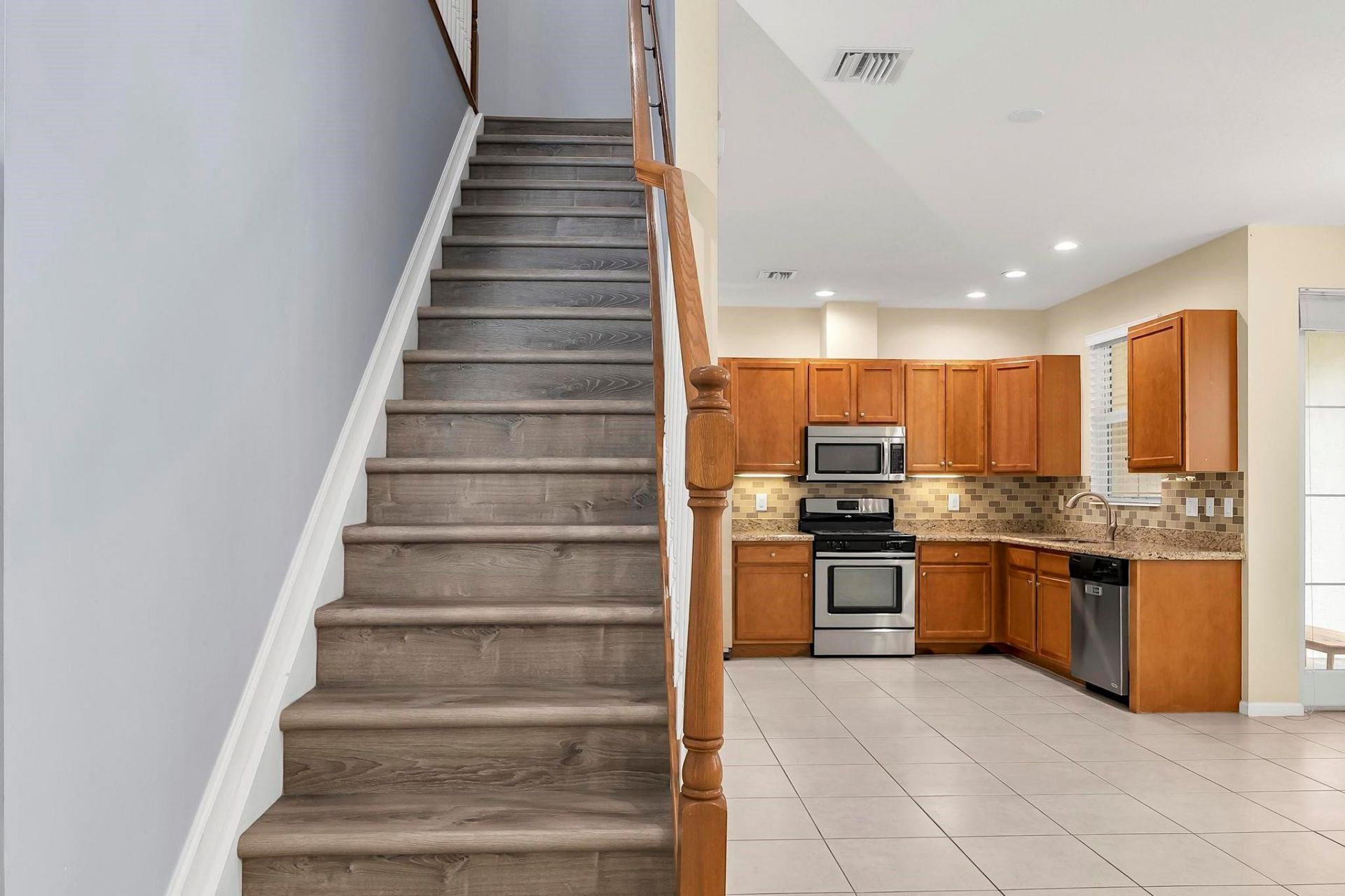 3330 NW 124th Way, Unit 3330, Sunrise, FL 33323 Photo