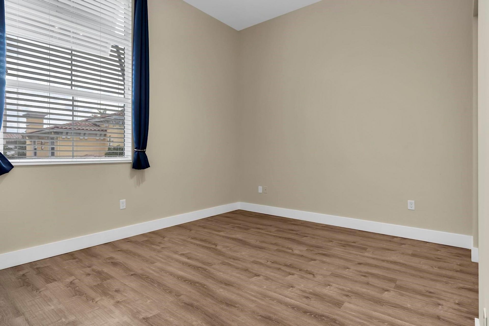 3330 NW 124th Way, Unit 3330, Sunrise, FL 33323 Photo