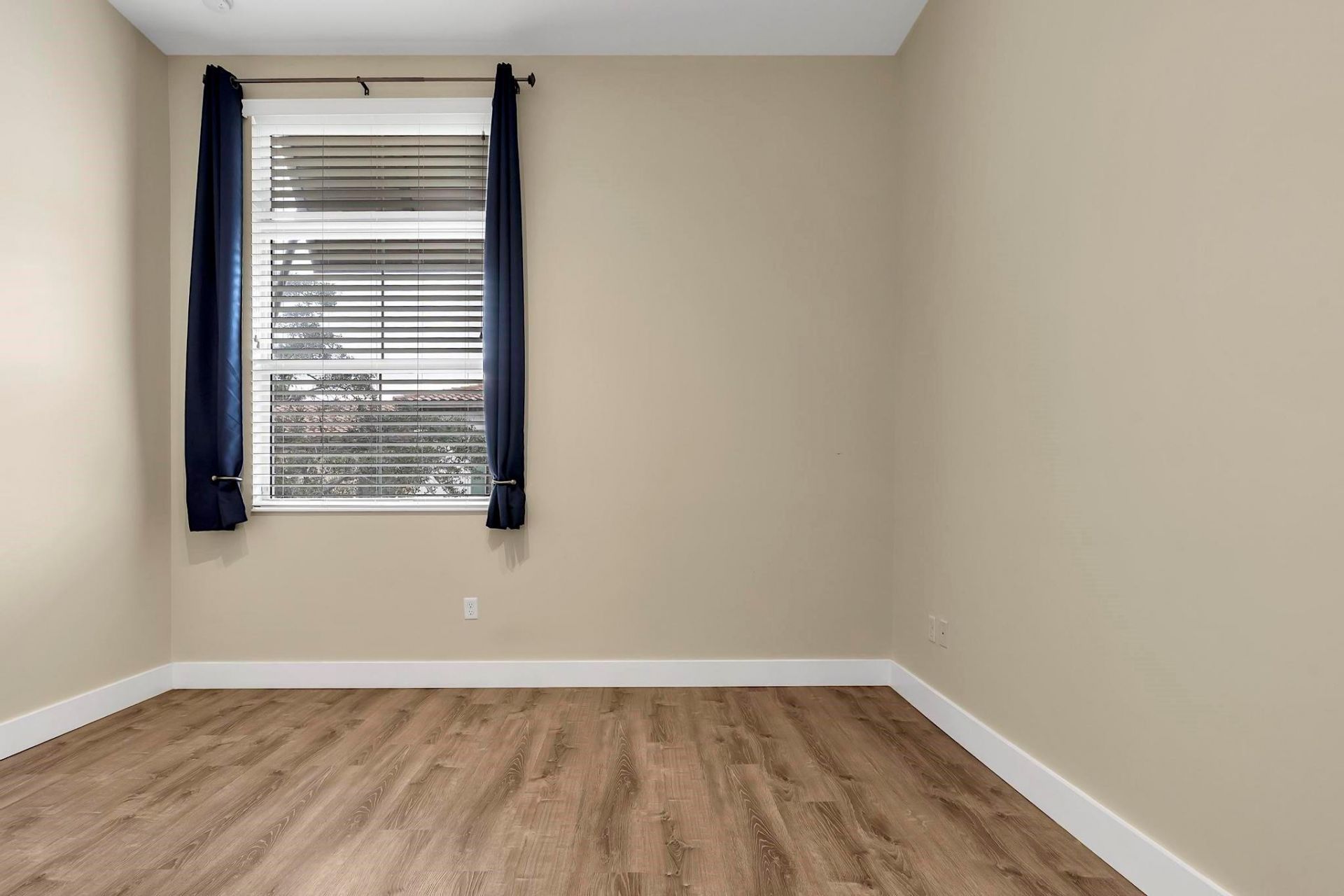 3330 NW 124th Way, Unit 3330, Sunrise, FL 33323 Photo