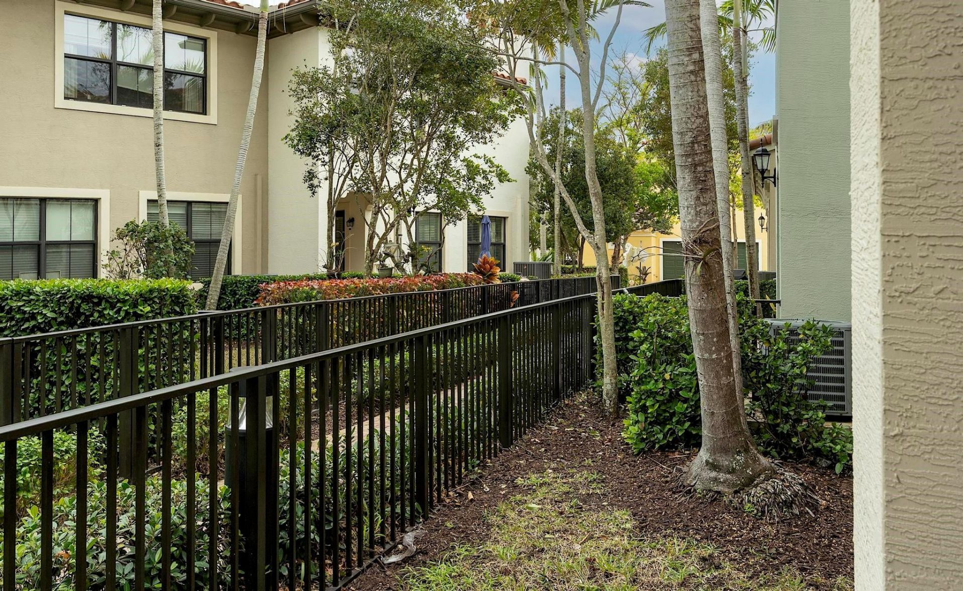 3330 NW 124th Way, Unit 3330, Sunrise, FL 33323 Photo