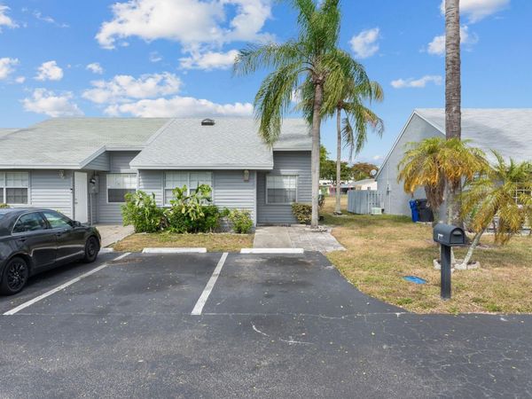 7201 Tam Oshanter Boulevard, Pompano Beach, FL 33068