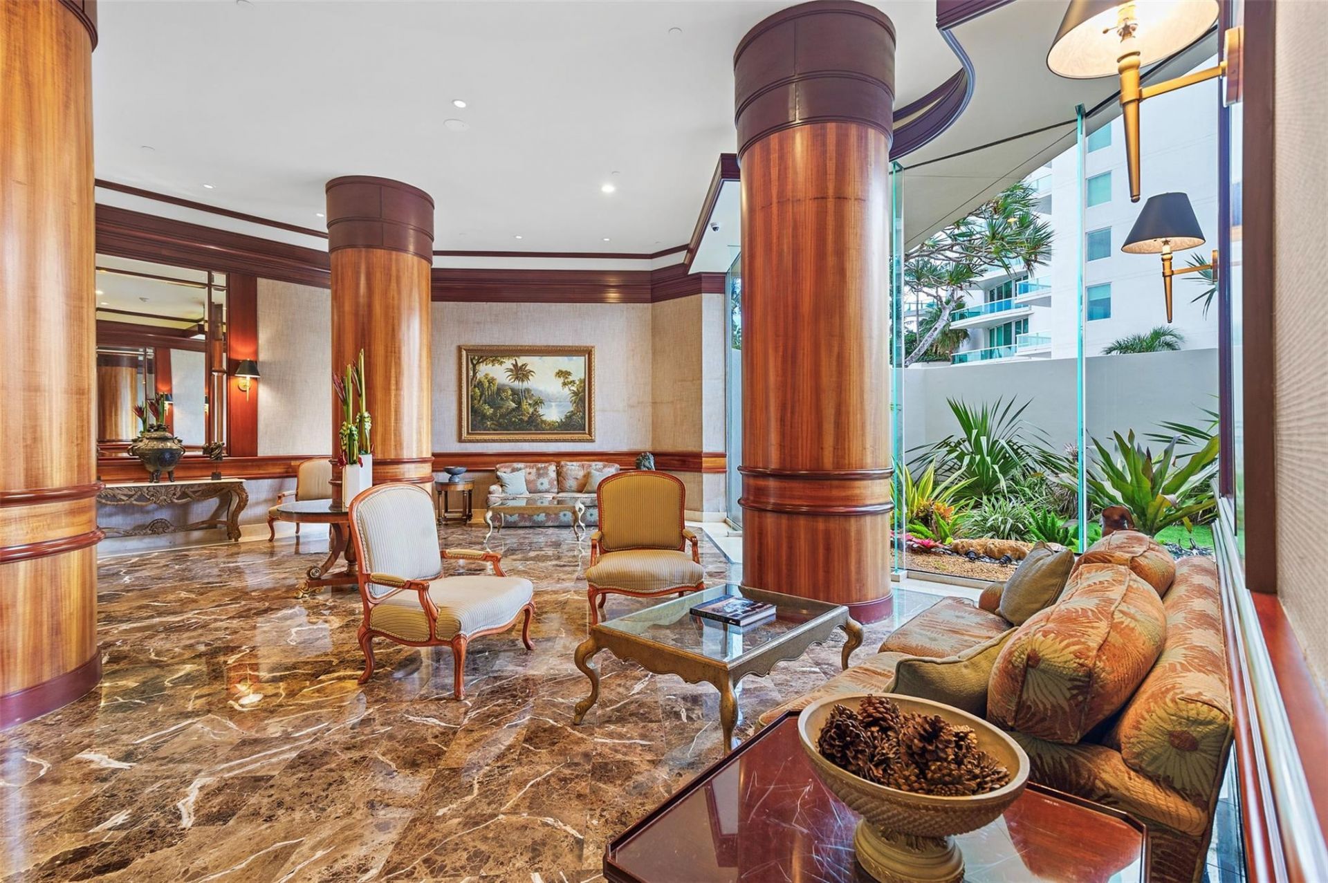 20185 E Country Club Drive, Unit 901, Miami, FL 33180 Photo