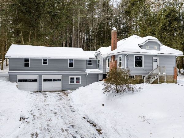 270 S Main St, Orange, MA 01364