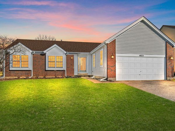 4025 Peartree Drive, Lake In The Hills, IL 60156