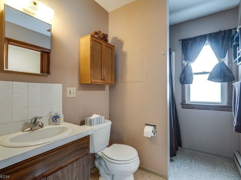 388 Fairwood Circle, Berea, OH 44017 Photo 15