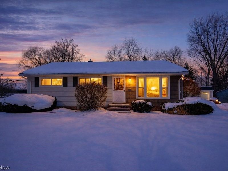 388 Fairwood Circle, Berea, OH 44017 Photo 27