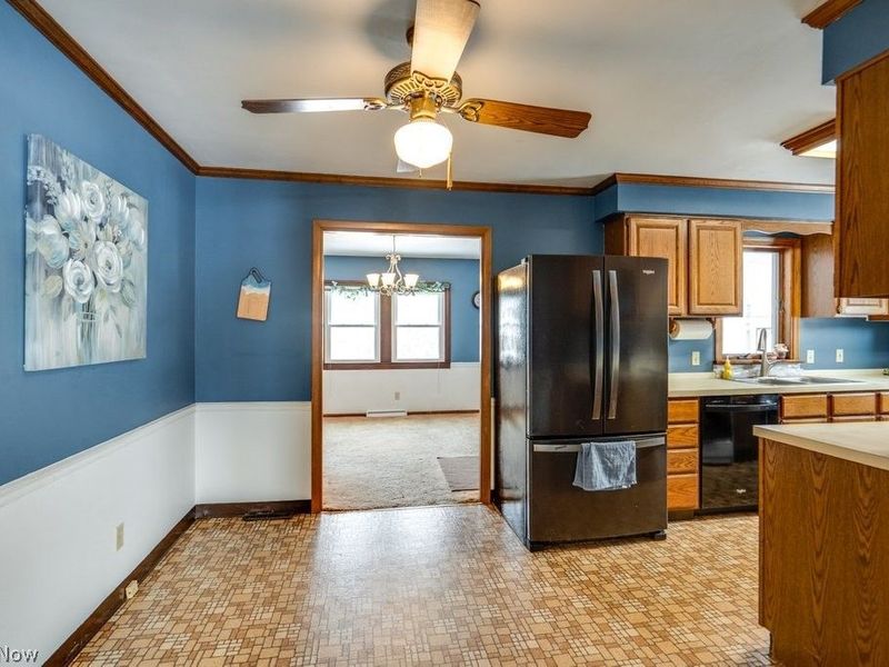 388 Fairwood Circle, Berea, OH 44017 Photo 29