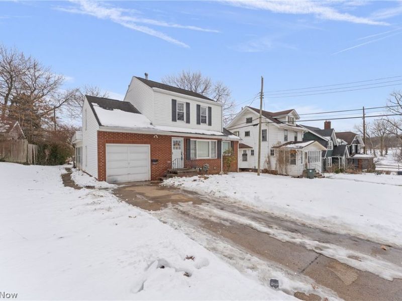 1428 9th Street NW, Canton, OH 44703 Photo 2