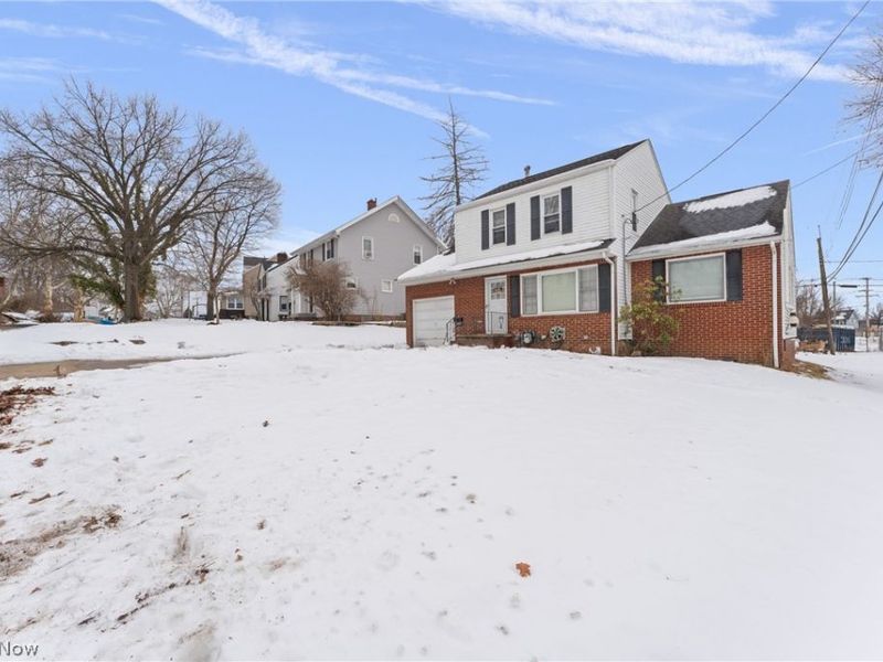 1428 9th Street NW, Canton, OH 44703 Photo 3