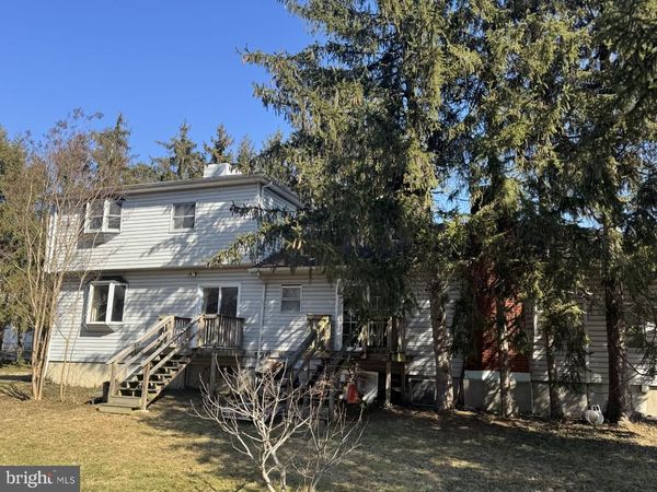 224 E BURKE AVENUE, TOWSON, MD 21286