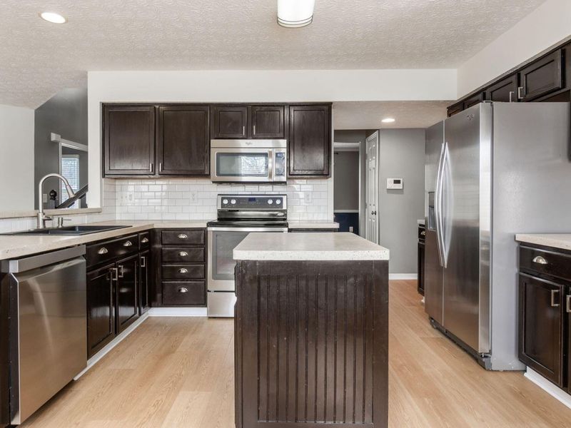 8447 Firstgate Drive, Reynoldsburg, OH 43068 Photo 12