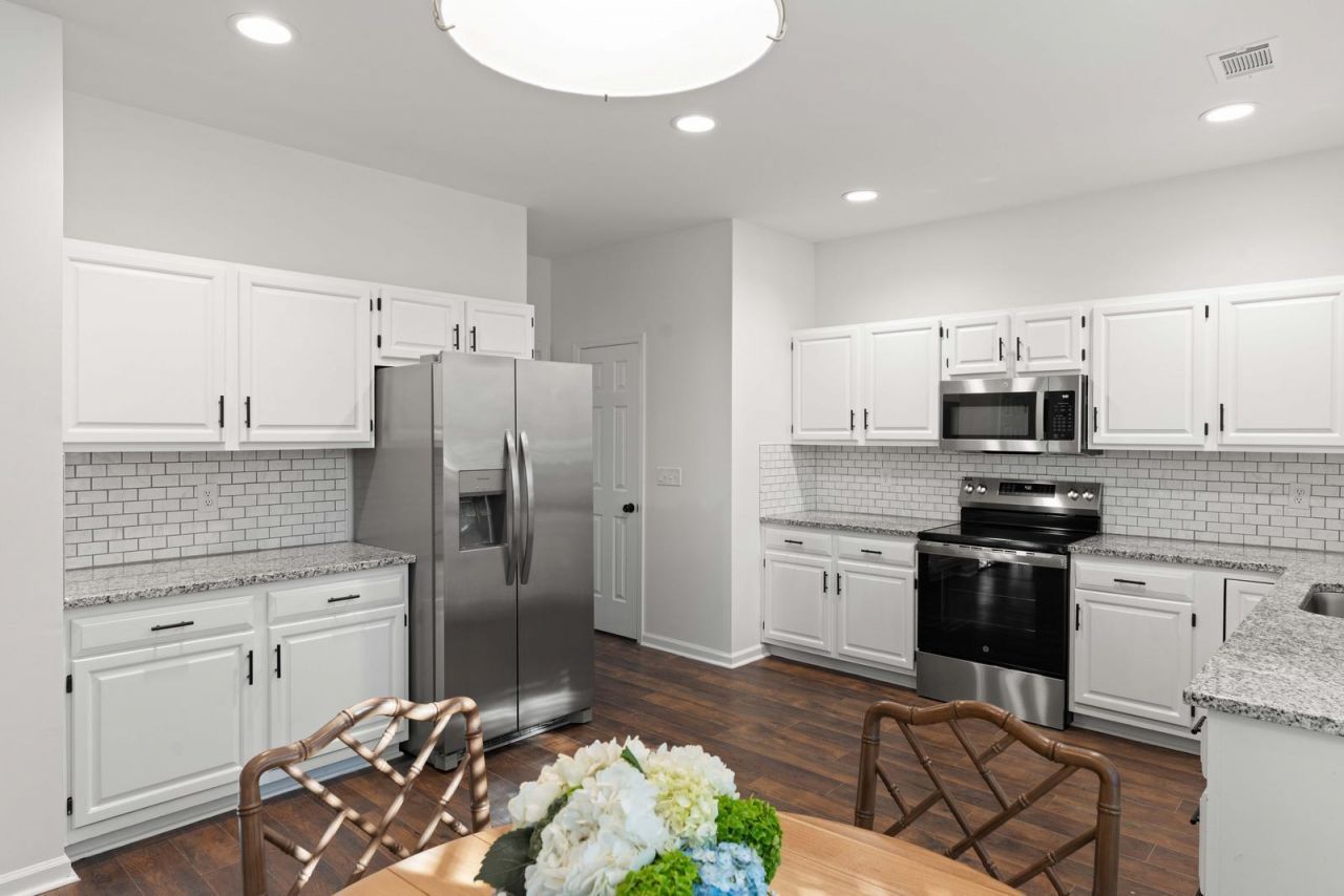 1226 Spoon Court Photo 16