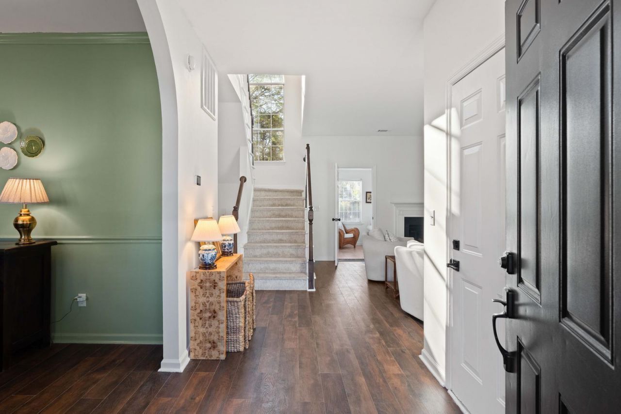 1226 Spoon Court Photo 3