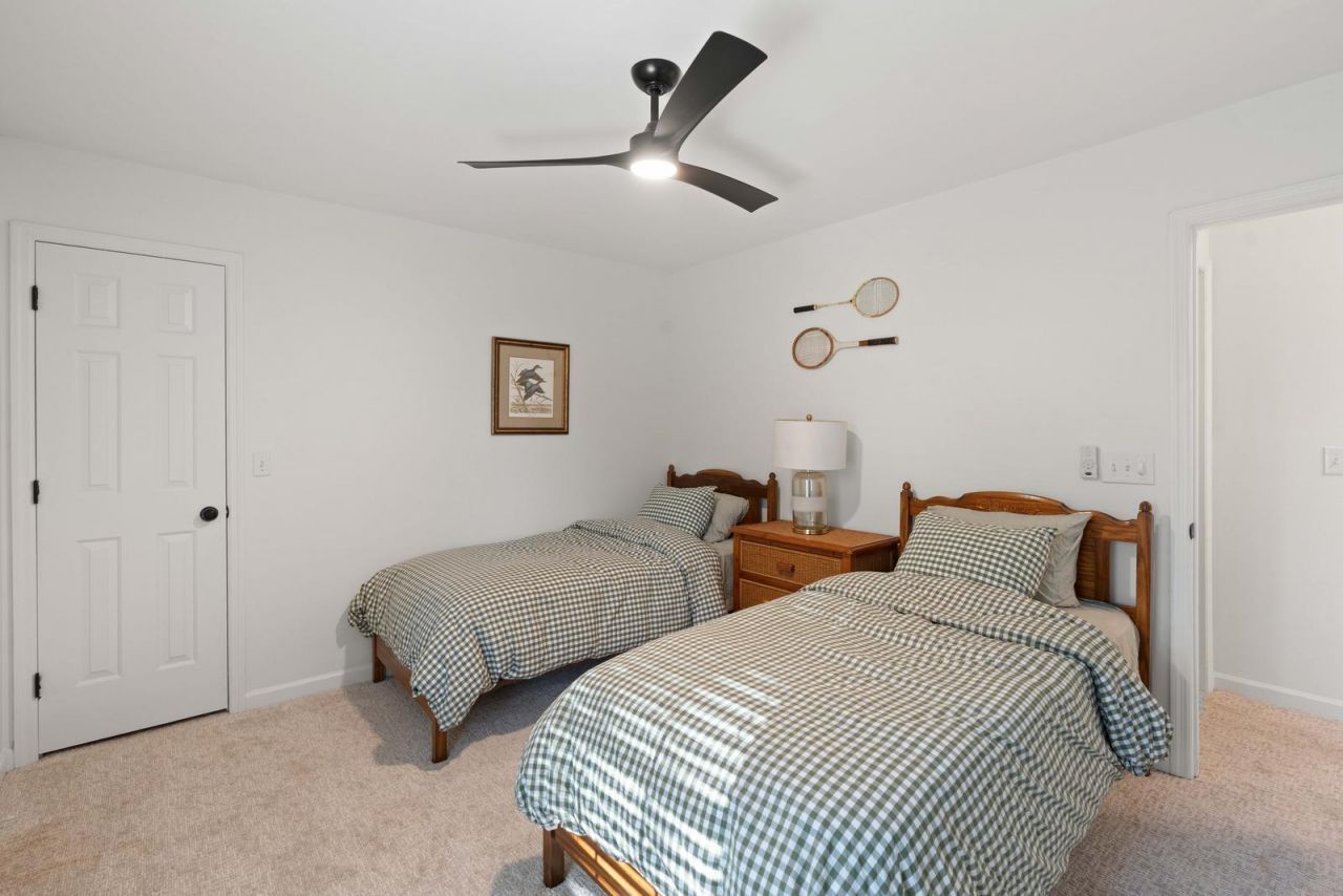 1226 Spoon Court Photo 35