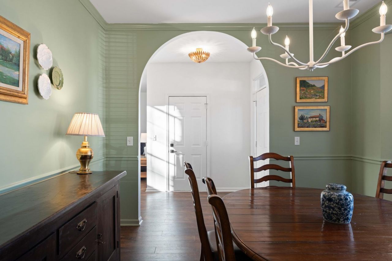 1226 Spoon Court Photo 5