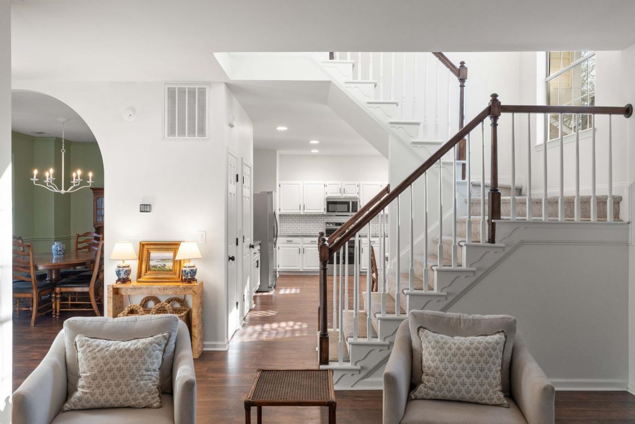 1226 Spoon Court Photo 8