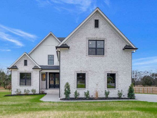 2120 Hamilton Chambers Rd, Lebanon, TN 37087