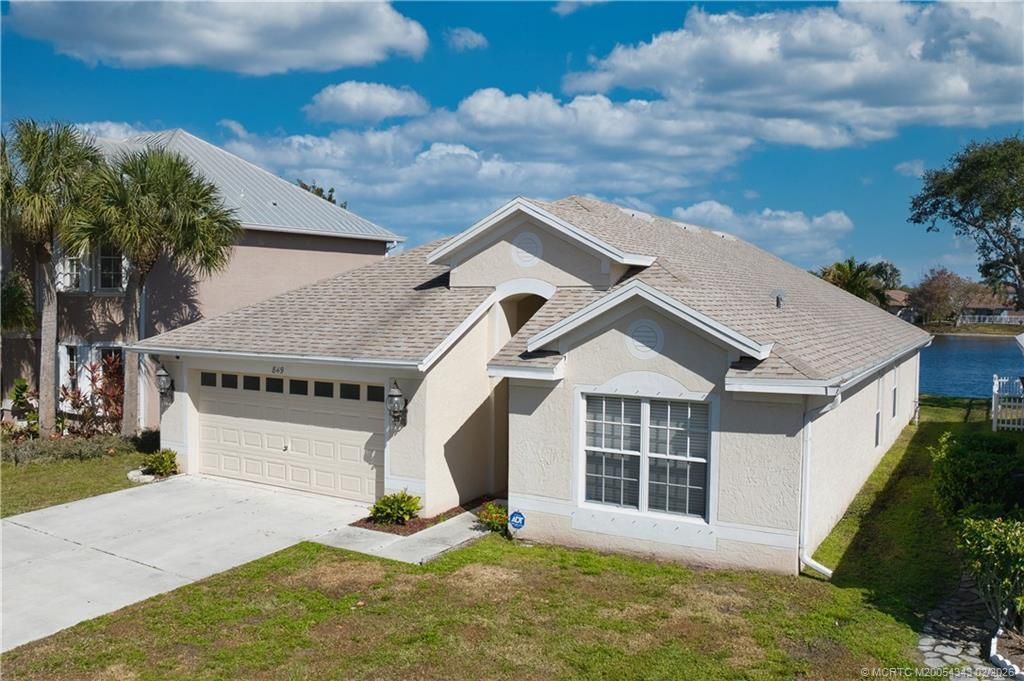849 NW Waterlily Place, Jensen Beach, FL 34957 Photo