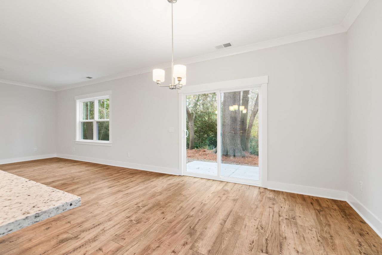 1788 Melody Lane Photo 10