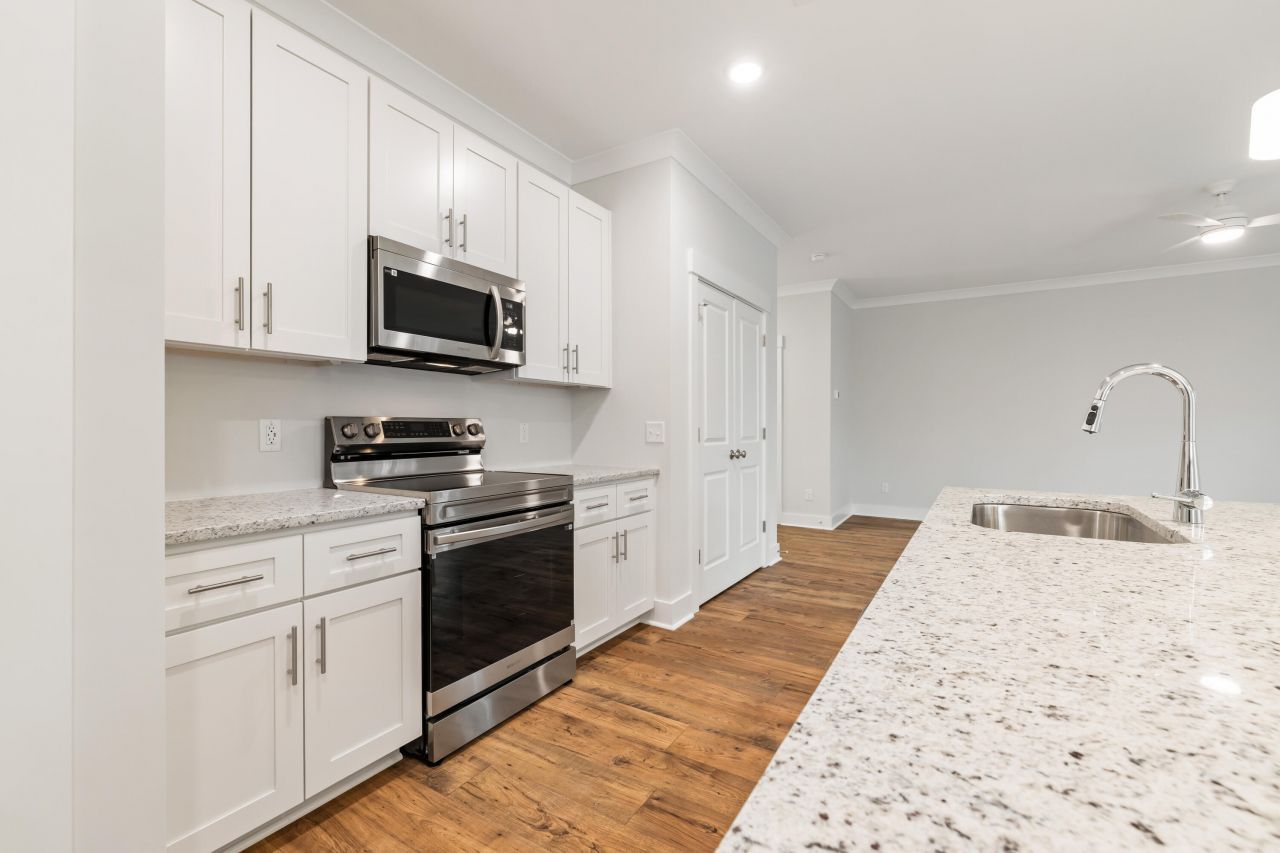 1788 Melody Lane Photo 11