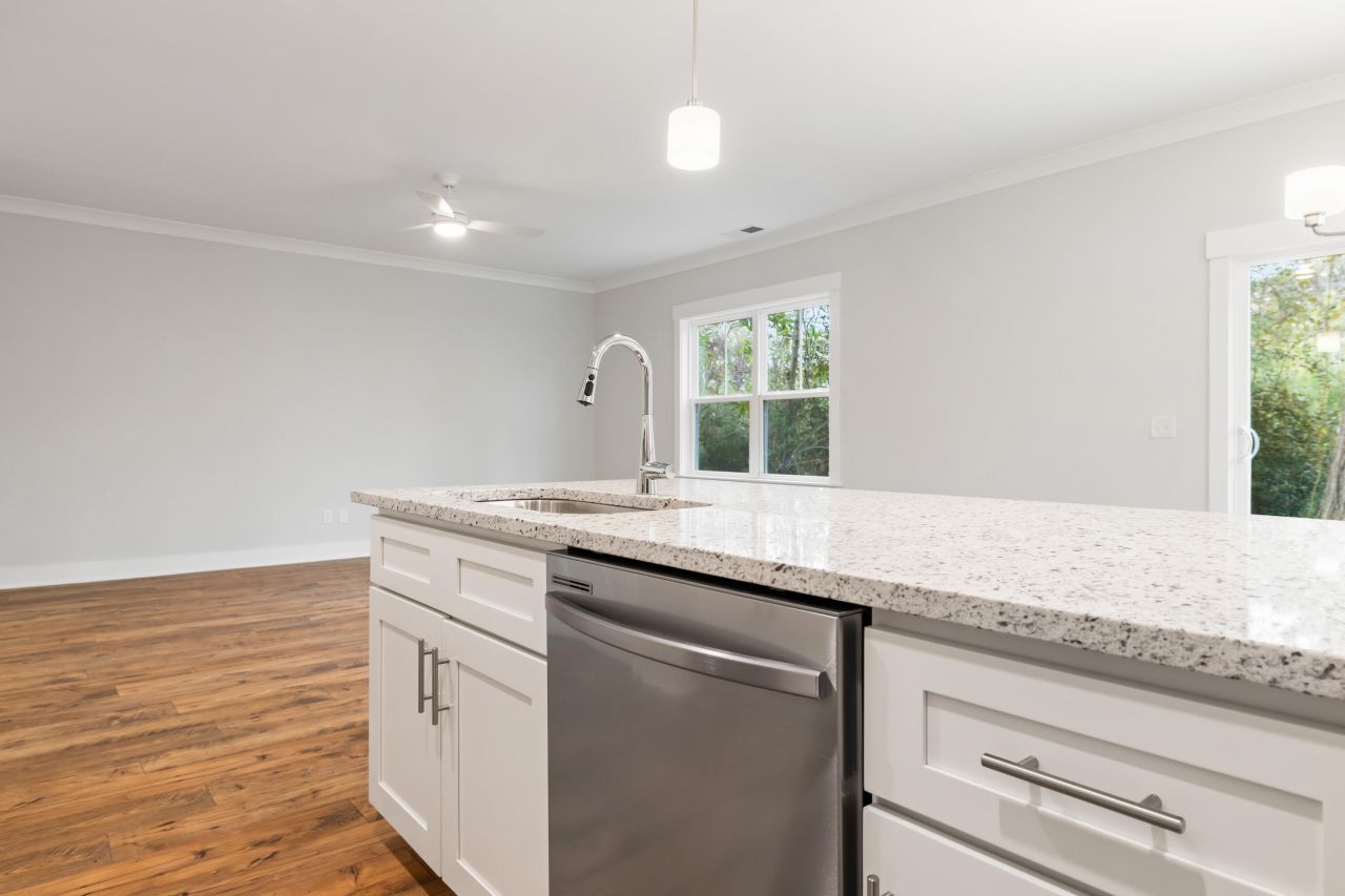 1788 Melody Lane Photo 15