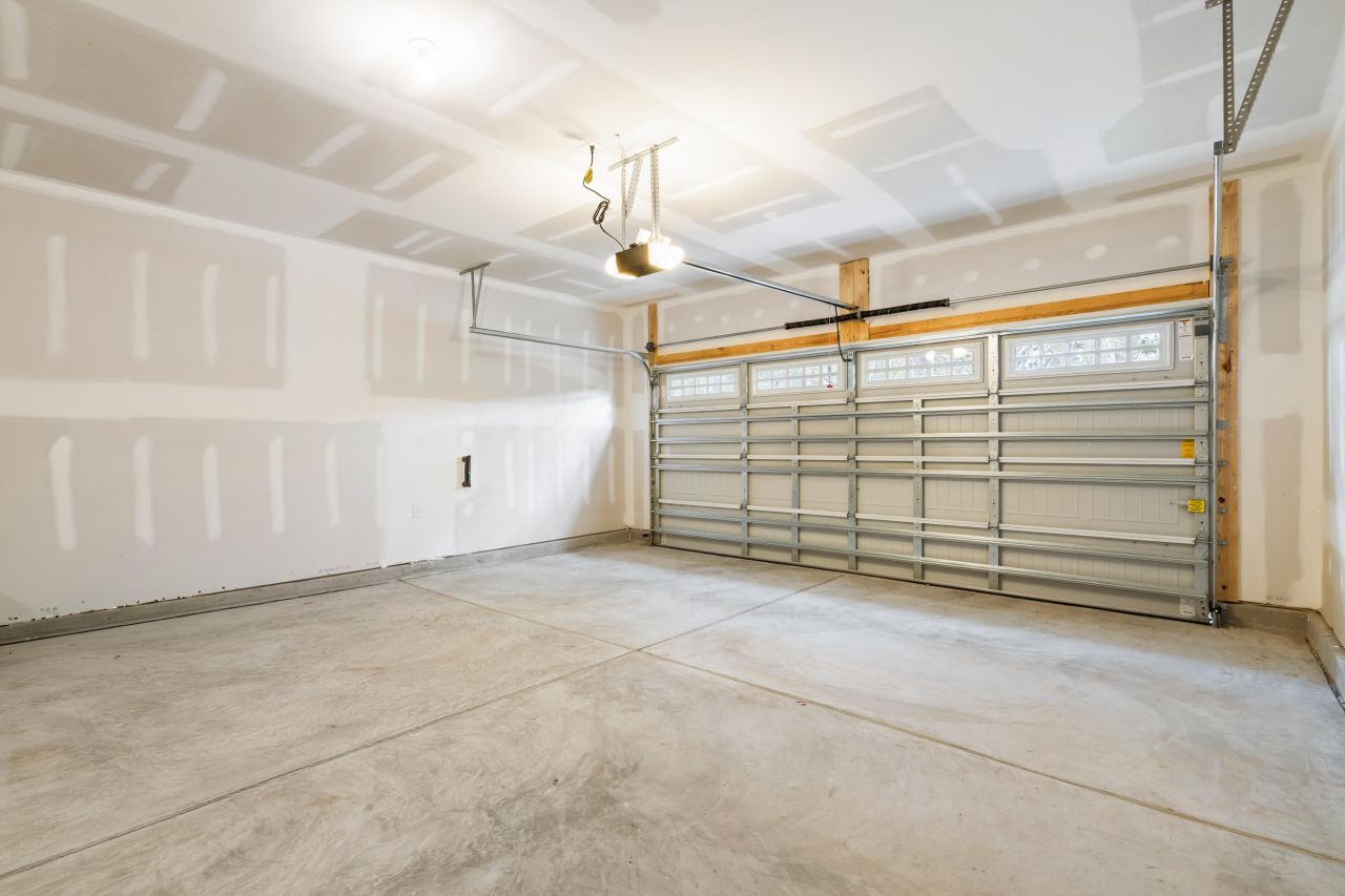 1788 Melody Lane Photo 18