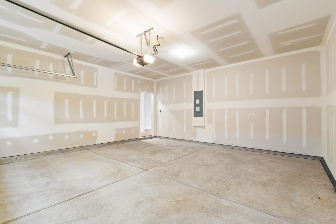 1788 Melody Lane Photo 19