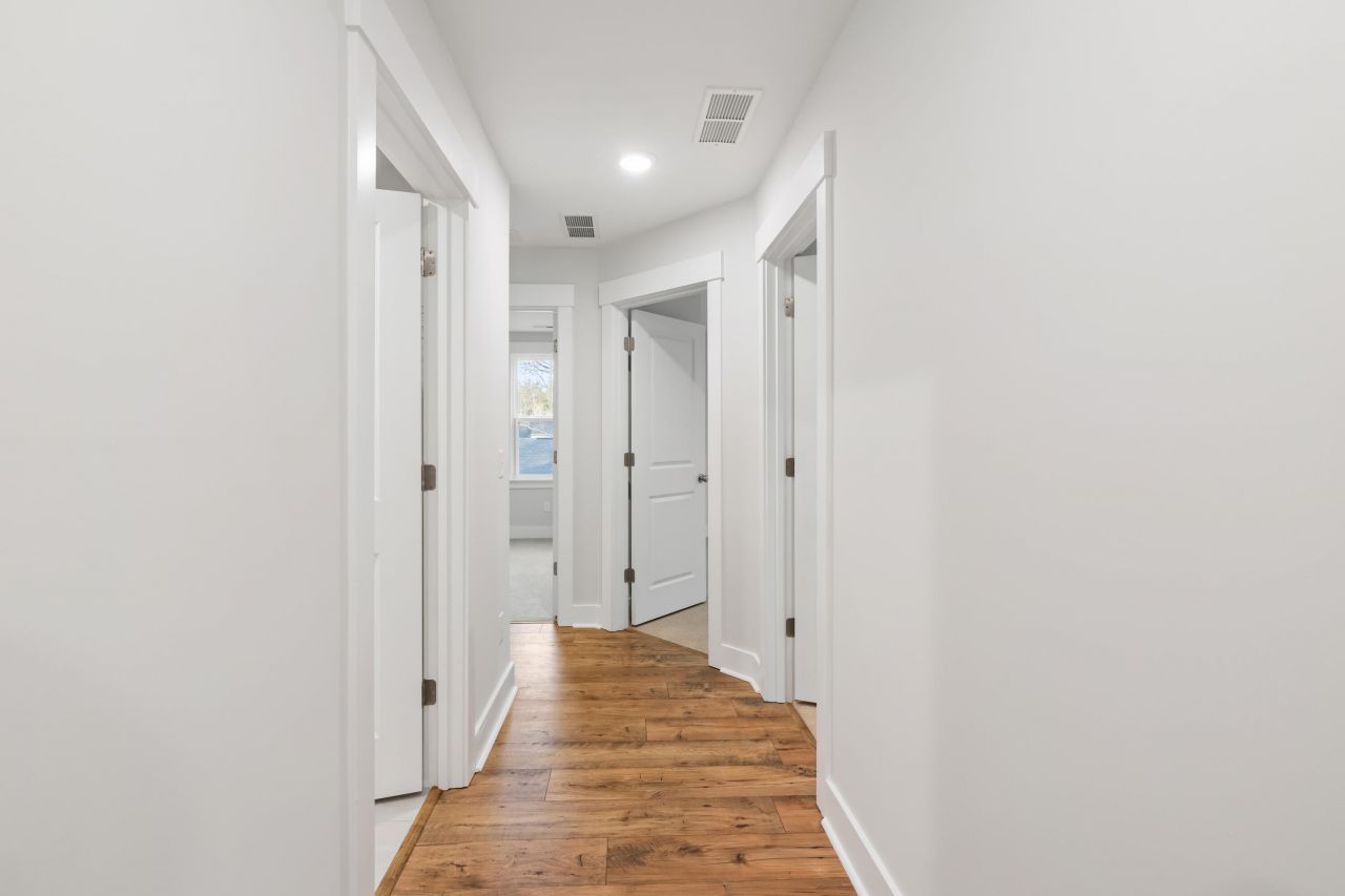 1788 Melody Lane Photo 29