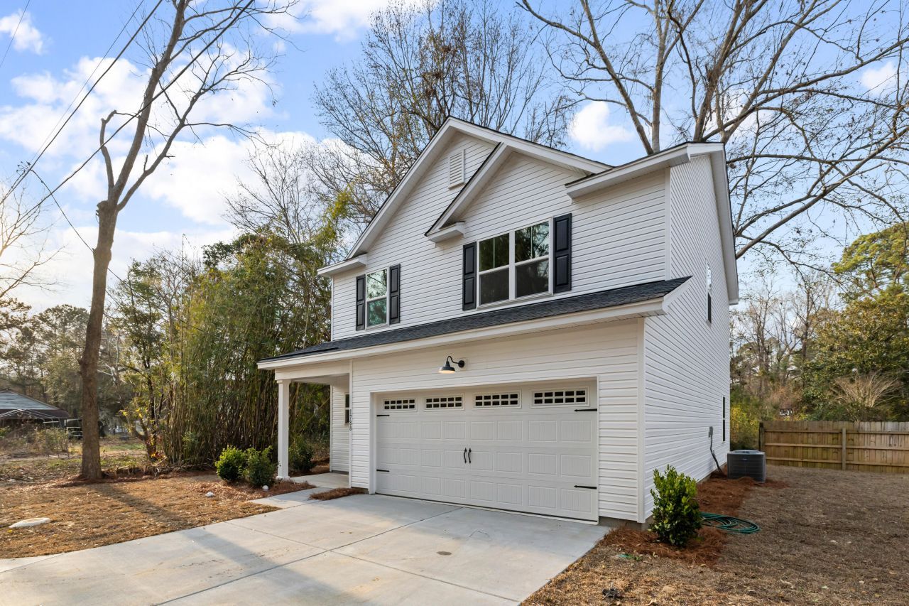 1788 Melody Lane Photo 3