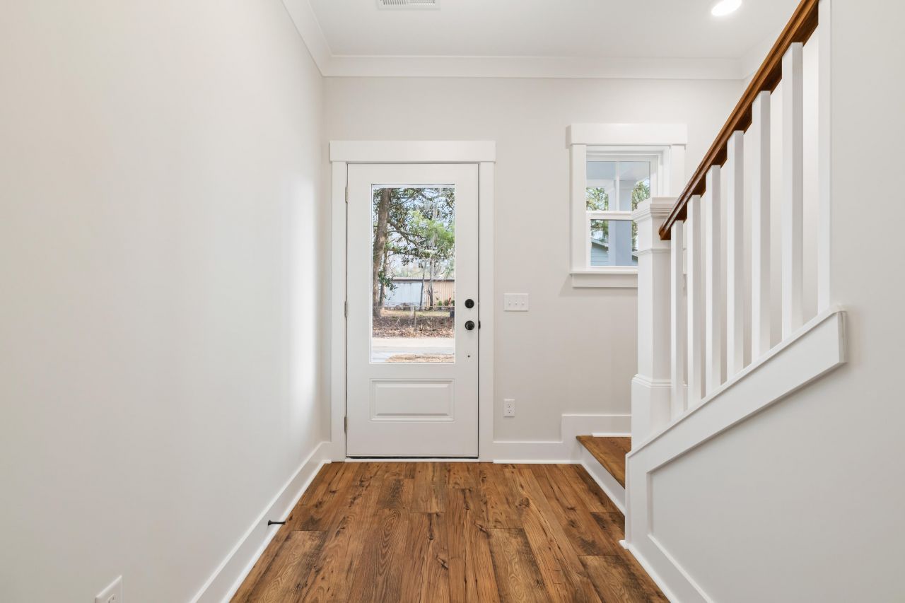 1788 Melody Lane Photo 4