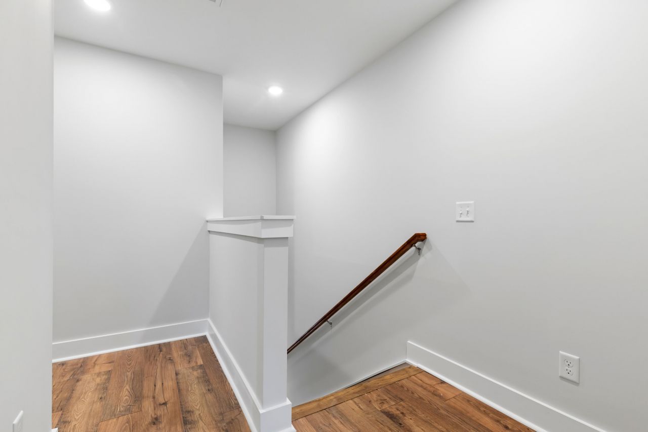 1788 Melody Lane Photo 41