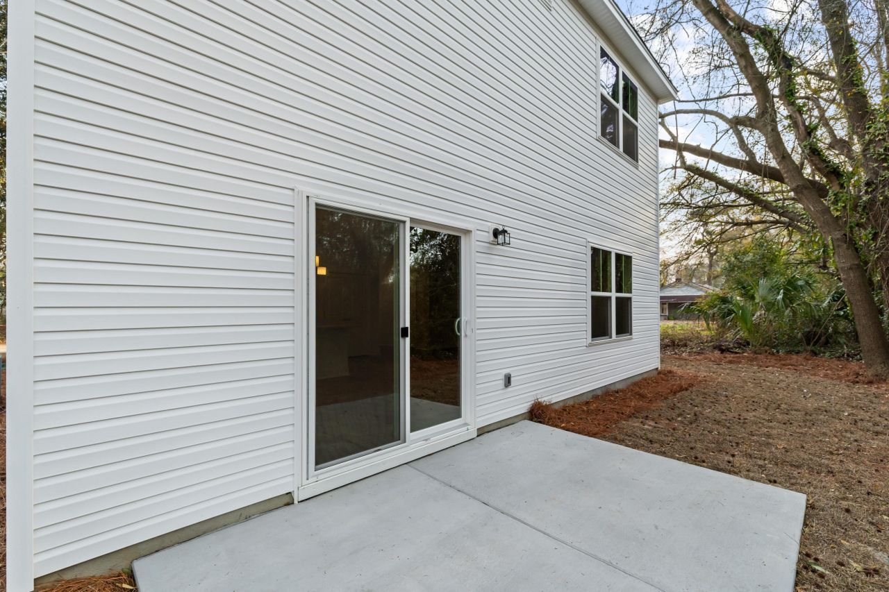 1788 Melody Lane Photo 42