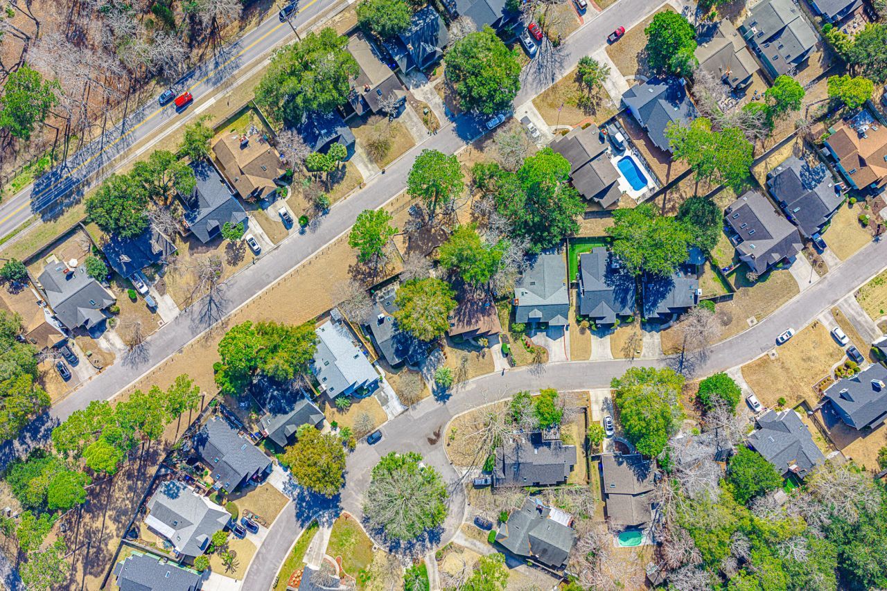 1258 Llewellyn Road Photo 32