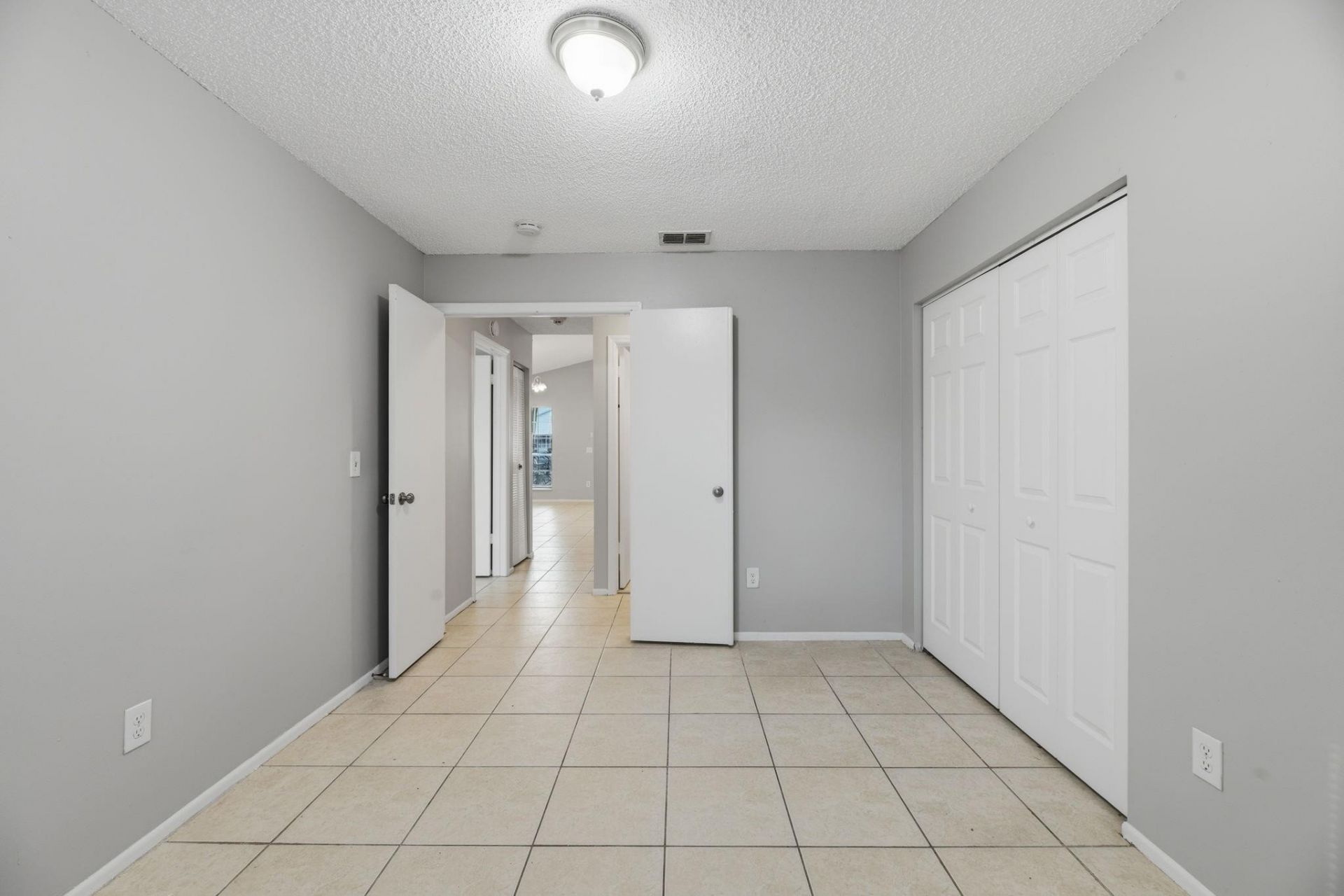 8666 SW 14th Street, Pembroke Pines, FL 33025 Photo