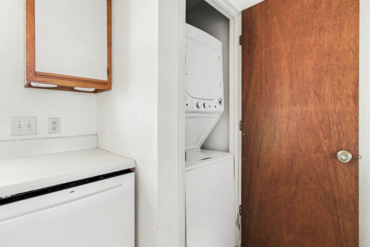 922 Fairwood Lakes Ln.  Photo 12