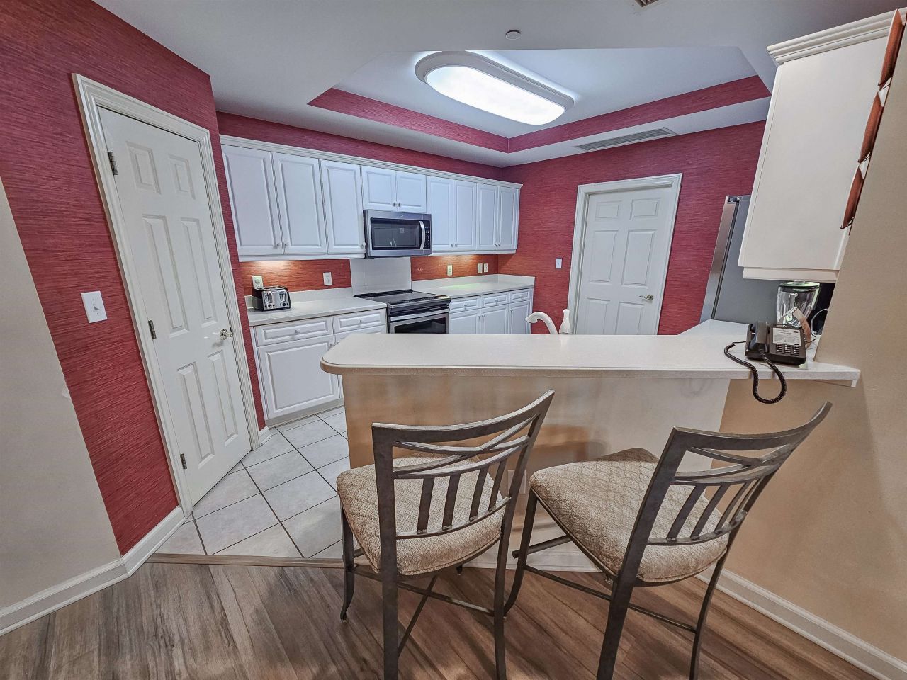 8500 Margate Circle  Photo 11