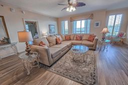 8500 Margate Circle  photo 4