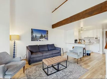 3535 Lake Tahoe Boulevard, Unit 327, South Lake Tahoe, CA 96150 Photo