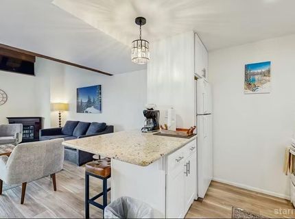 3535 Lake Tahoe Boulevard, Unit 327, South Lake Tahoe, CA 96150 Photo