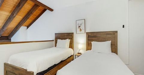 3535 Lake Tahoe Boulevard, Unit 327, South Lake Tahoe, CA 96150 Photo